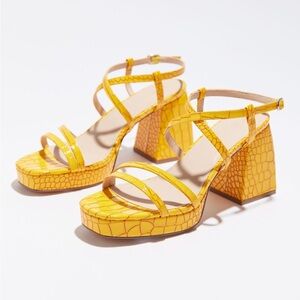 New In Box UO Olive Strappy heel Yellow Strappy Block Heel Sandals